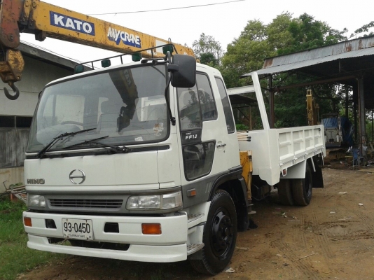 ***ขายแล้วครับขอบคุณ Truck2hand ขาย6ล้อติดเครน HINO FF1JJK รถห้าง ปี 40 เครื่องเดิมเกียร์เดิม JO8C J-ll 220แรง เครื่องแน่นๆ แรงดี ไม่เยิ้ม เกียร์เดิม ช่วงล่างเดิมคัสซี ดีไม่ปะไม่ดาม กระบะเหล็ก ยาว5.0 ม. สภาพดี ไม่มีผุ ติดเครน KATO 3.9ตัน 3ปลอกยืด สภาพดี ใ