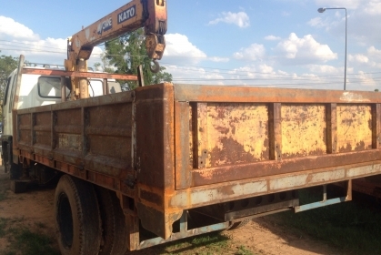 ***ขายแล้วครับขอบคุณ Truck2hand ขาย6ล้อติดเครน HINO FF1JJK รถห้าง ปี 40 เครื่องเดิมเกียร์เดิม JO8C J-ll 220แรง เครื่องแน่นๆ แรงดี ไม่เยิ้ม เกียร์เดิม ช่วงล่างเดิมคัสซี ดีไม่ปะไม่ดาม กระบะเหล็ก ยาว5.0 ม. สภาพดี ไม่มีผุ ติดเครน KATO 3.9ตัน 3ปลอกยืด สภาพดี ใ