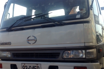 ***ขายแล้วครับขอบคุณ Truck2hand ขาย6ล้อติดเครน HINO FF1JJK รถห้าง ปี 40 เครื่องเดิมเกียร์เดิม JO8C J-ll 220แรง เครื่องแน่นๆ แรงดี ไม่เยิ้ม เกียร์เดิม ช่วงล่างเดิมคัสซี ดีไม่ปะไม่ดาม กระบะเหล็ก ยาว5.0 ม. สภาพดี ไม่มีผุ ติดเครน KATO 3.9ตัน 3ปลอกยืด สภาพดี ใ