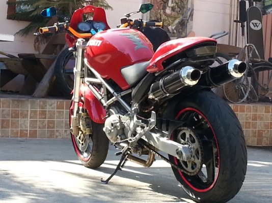 วุฒินนบุรี ขาย ดูคาติ M400 ปี2005หัวฉีดแล้วสภาพสวยๆเครื่องดีของแต่งตามรูปท่อเสียงโหดๆคับเสียสรรพสารมิตรแล้ว