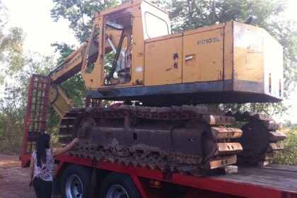 ขายด่วนรถขุดKOMATSU PC100L-1 พร้อมใช้งาน