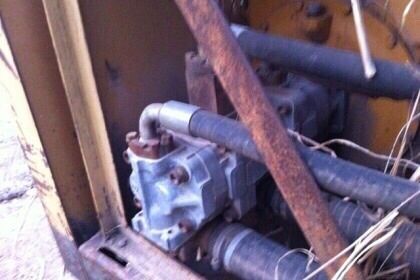 ขายด่วนรถขุดKOMATSU PC100L-1 พร้อมใช้งาน