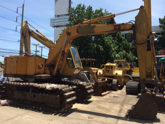 ขายด่วนรถขุดKOMATSU PC100L-1 พร้อมใช้งาน