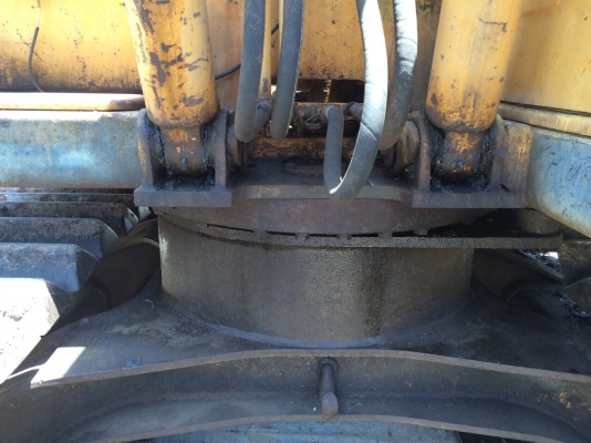 ขายด่วนรถขุดKOMATSU PC100L-1 พร้อมใช้งาน