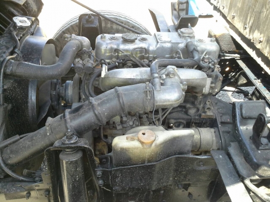 ขาย 4 ล้อกลาง ISUZU NKR  88 ติดเครน TADANO 1 ตัน