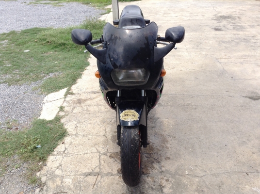 ธารนนทบุรี//ขาย suzuki gsx400f เดิมๆแห้งๆ รถจอดครับ สตาร์ทติดขี่ได้ครับ ต้องเก็บงานสีครับ ราคา3x,xxx บาท อินวอยท์แท้ครับ