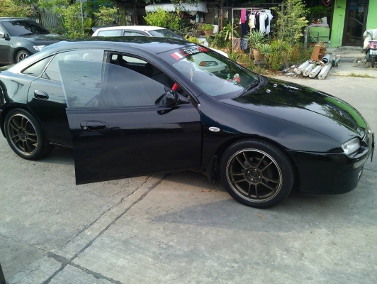 ขาย Mazda 323F ตาหยี๋สวยๆ ขาย Mazda 323F ตาหยี๋สวยๆ