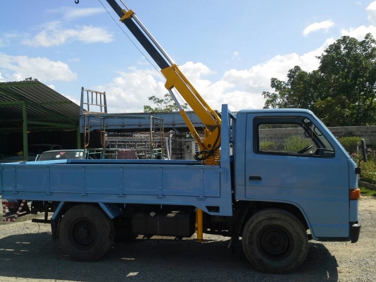 ขาย 4 ล้อกลาง ISUZU NKR  88 ติดเครน TADANO 1 ตัน