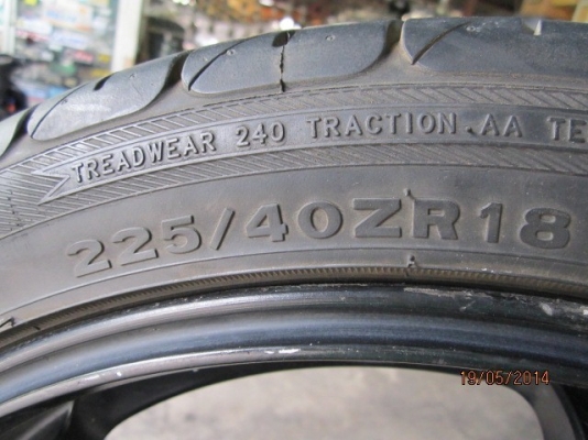 ขายแม็ก advan racing พร้อมยาง 225/40/18 4เส้น 5/114.3 ขายแม็ก advan racing พร้อมยาง 225/40/18 4เส้น 5/114.3