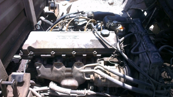 ขายเครื่องยนต์ 4hf1 gas    50000 ลดได้ครับ