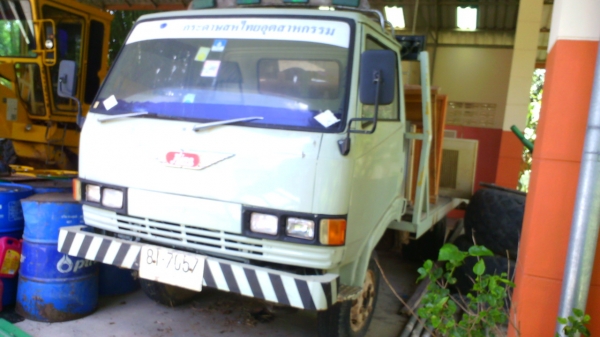 รถหกล้อ HINO FB เทลเล่อร์ใส่ รถขุด PC60-5