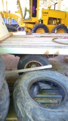 รถหกล้อ HINO FB เทลเล่อร์ใส่ รถขุด PC60-5