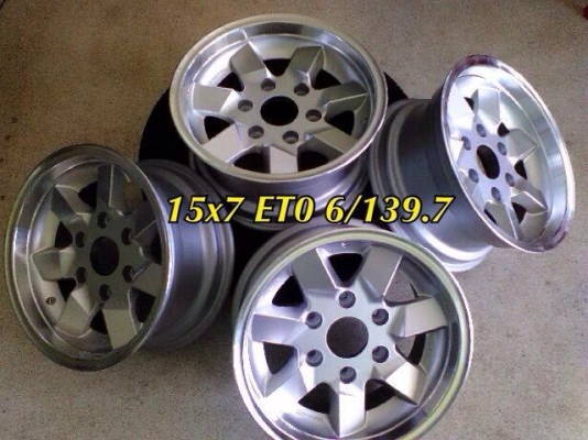ขายล้อ YACHIYODA ขอบ 15x7 ออฟ0 6/139.7 ลายบิด สวยๆ