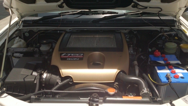 ขาย D-MAX SPACECAB 3.0 MT HILANDER ABS/ZAIRBAS ขาย D-MAX SPACECAB 3.0 MT HILANDER ABS/ZAIRBAS