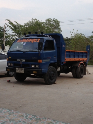 ดั้มแอร์เย็นๆกับ อีซูซุ 115แรง เดิมๆ เจ้าของ ลดสุดๆ ไปเลยคับ ดั้มแอร์เย็นๆกับ อีซูซุ 115แรง เดิมๆ เจ้าของ ลดสุดๆ ไปเลยคับ