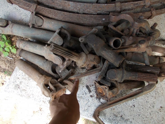 m601ขายอะไหล่ m37 มีหลายอย่างใครหาตัวไหนบอกครับ