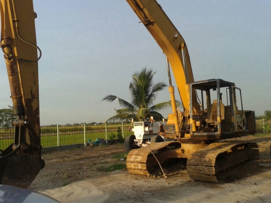 pc200-3 บูมยาว