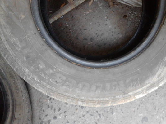 195R14 GOODYEAR WRANGER D-MARK II มี 2 เส้น  ติดต่อโทร. 081-427-3941
