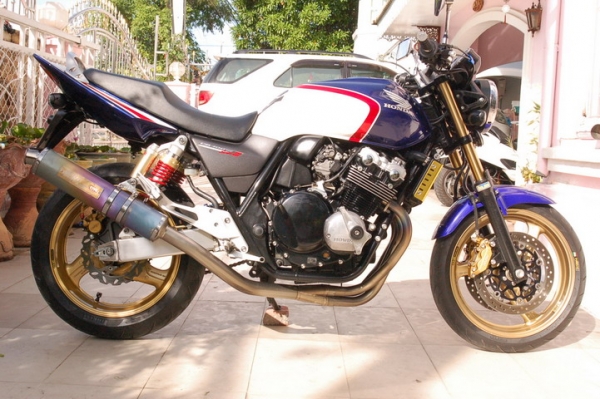 CB400 TEC3  2oo7 สภาพนางฟ้า สวยสุดของแต่งเต็มลำ