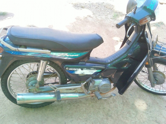 ขาย dream 100  cc ทะเบัยนพร้อมชุดโอน