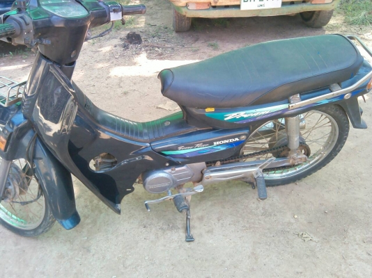 ขาย dream 100  cc ทะเบัยนพร้อมชุดโอน