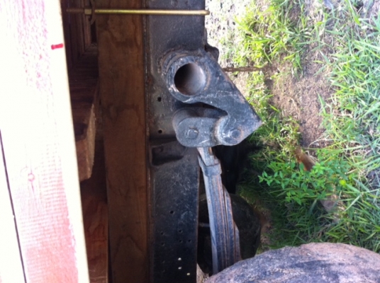 ลดแล้วคับด่วนEแต๋น แชทซีตรงของโตโยต้าBU สี่ล้อกลาง เพลาลอย สีฟ้าไม่่รวมเครื่องคับ