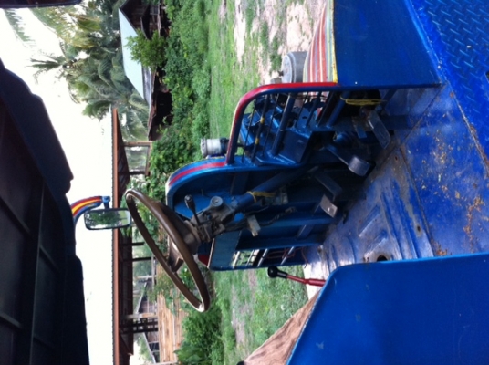 ลดแล้วคับด่วนEแต๋น แชทซีตรงของโตโยต้าBU สี่ล้อกลาง เพลาลอย สีฟ้าไม่่รวมเครื่องคับ