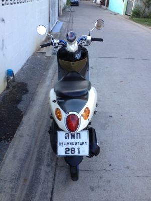 ขาย Yamaha Fino แท้ ปี50 เทา-ขาว ล้อน้ำเงิน 1.20 1คู่ โช็คshowaก๊อปแต่สปริงแท้ สีเขียว เครืองเดิมๆ รถมือเดียว ราคา14500บาท ทะเบียนพร้อมโอน โทร0924462525โส กทม