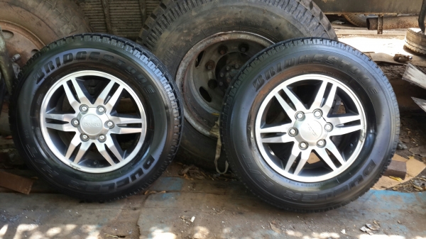 ขายล้อแม๊ค อีซูซุดีแมค ลุ้นไฮเลนเดอร์ ของแท้เดิมๆปี2010 ขายล้อแม๊ค อีซูซุดีแมค ลุ้นไฮเลนเดอร์ ของแท้เดิมๆปี2010