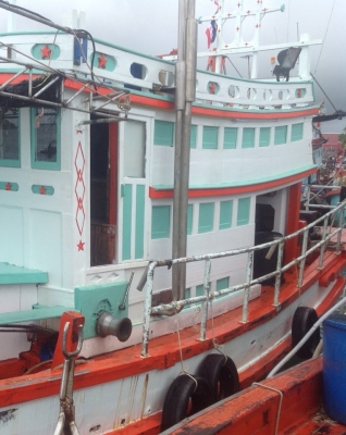ขายเรือประมง ตกปลา ขายเรือประมง ตกปลา