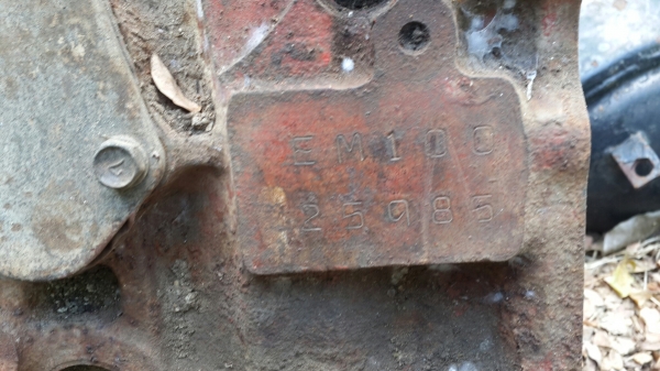 ขายเสื้อสูบ ฮีโน่ รหัสEM100 พร้อมปั๊มโซล่า