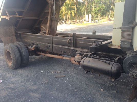 ขายด่วนยี่ห้อ HINO กระบะดั้ม สิงห์ไฮเทค เครื่อง HO7D 195 แรงม้ากระบะดั้ม  กระบะดั้ม HINO-FD3HJA-195 แรงม้า ราคา 588,000 บาท  รถจดทะเบียนปี 2547 คัซซี  คัซซีสวย  เครื่องดี  ภายในครบ กระบะดั้มยาว 4. เมตร ช่วงล่างใหญ่  ยาง 825-16 น๊อตล้อ 6 ตัว Fหน้า F หลัง