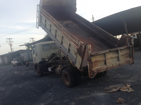 ขายด่วนยี่ห้อ HINO กระบะดั้ม สิงห์ไฮเทค เครื่อง HO7D 195 แรงม้ากระบะดั้ม  กระบะดั้ม HINO-FD3HJA-195 แรงม้า ราคา 588,000 บาท  รถจดทะเบียนปี 2547 คัซซี  คัซซีสวย  เครื่องดี  ภายในครบ กระบะดั้มยาว 4. เมตร ช่วงล่างใหญ่  ยาง 825-16 น๊อตล้อ 6 ตัว Fหน้า F หลัง