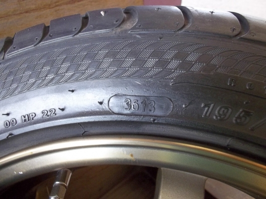 ขายแม็ก TE 37V  ขอบ15x8 off20 + ยาง195-50-15 ปี13 ชุดละ 9500