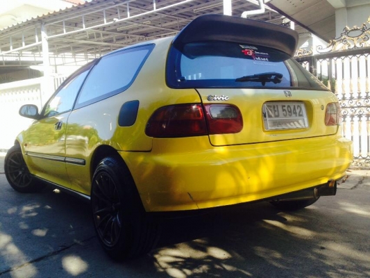 มาเเล้วครับ3Dr เครื่องD15B V-TEC เกียร์ธรรมดา สวยๆๆมาแล้วครับหาอยู่่ไม่ผิดหวัง