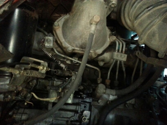 รถฮีโน่ 12 ล้อ ท้ายลาด FN527M - TF  220 แรงม้า. ปี 38    สนใจติดต่อ 081 - 6079515