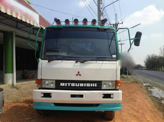 รถฮีโน่ 12 ล้อ ท้ายลาด FN527M - TF  220 แรงม้า. ปี 38    สนใจติดต่อ 081 - 6079515