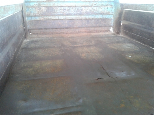 **ขายแล้วค่ะ ไป  กทม ***หกล้อดั้มอีซูสุ 88  แรงม้า เดิมๆ พร้อมใช้งาน รถสวยมาก เล่มพร้อมโอน..