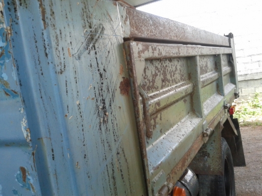 **ขายแล้วค่ะ ไป  กทม ***หกล้อดั้มอีซูสุ 88  แรงม้า เดิมๆ พร้อมใช้งาน รถสวยมาก เล่มพร้อมโอน..