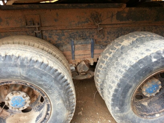 รถอีซูซุ 10 ล้อดั้ม FVZ 195 แรงม้า. ปี 38  ( ขาย.ตามสภาพ )  สนใจติดต่อ 081 - 6079515