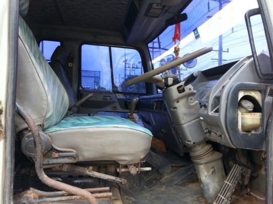 รถฮีโน่ 10 ล้อดั้ม FM3M  240 แรงม้า. ปี 38  สนใจติดต่อ 081 - 6079515