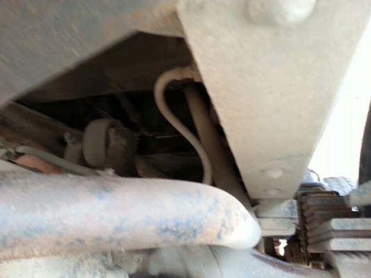 รถฮีโน่ 10 ล้อดั้ม FM3M  240 แรงม้า. ปี 38  สนใจติดต่อ 081 - 6079515