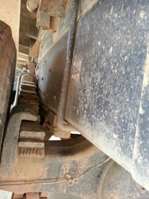 รถฮีโน่ 10 ล้อดั้ม FM3M  240 แรงม้า. ปี 38  สนใจติดต่อ 081 - 6079515