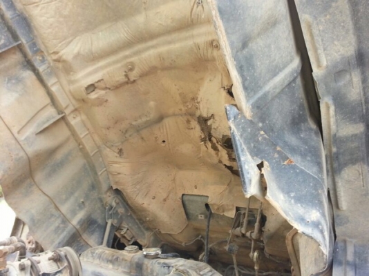 รถฮีโน่ 10 ล้อดั้ม FM3M  240 แรงม้า. ปี 38  สนใจติดต่อ 081 - 6079515