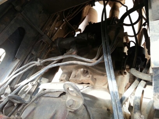 รถฮีโน่ 10 ล้อดั้ม FM3M  240 แรงม้า. ปี 38  สนใจติดต่อ 081 - 6079515