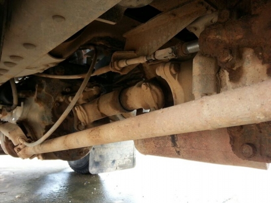 รถฮีโน่ 10 ล้อดั้ม FM3M  240 แรงม้า. ปี 38  สนใจติดต่อ 081 - 6079515