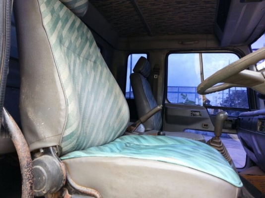 รถฮีโน่ 10 ล้อดั้ม FM3M  240 แรงม้า. ปี 38  สนใจติดต่อ 081 - 6079515