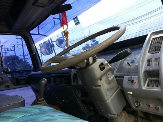 รถฮีโน่ 10 ล้อดั้ม FM3M  240 แรงม้า. ปี 38  สนใจติดต่อ 081 - 6079515