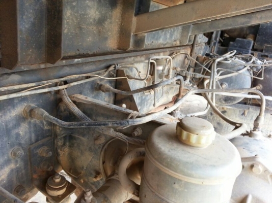 รถฮีโน่ 10 ล้อดั้ม FM3M  240 แรงม้า. ปี 38  สนใจติดต่อ 081 - 6079515