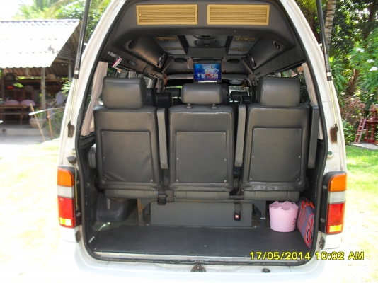 ขายรถตู้สภาพสวยมากพร้อมใช้ครับ ภายในตกแต่งเรียบร้อยแล้ว  ลดราคาไปที่ 370,000 บาท ครับ จากเดิมครับ